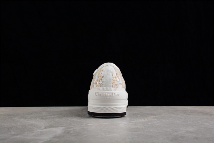 DIO*  SNEAKERS  T0000-057