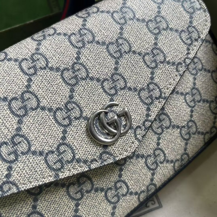 GUCCI  BAG8