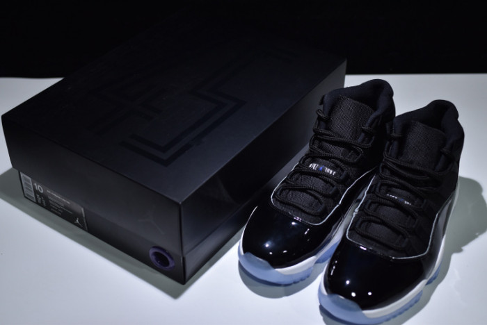 AIR JORDAN 11 RETRO "SPACE JAM 2016 RELEASE" mens 378037-003