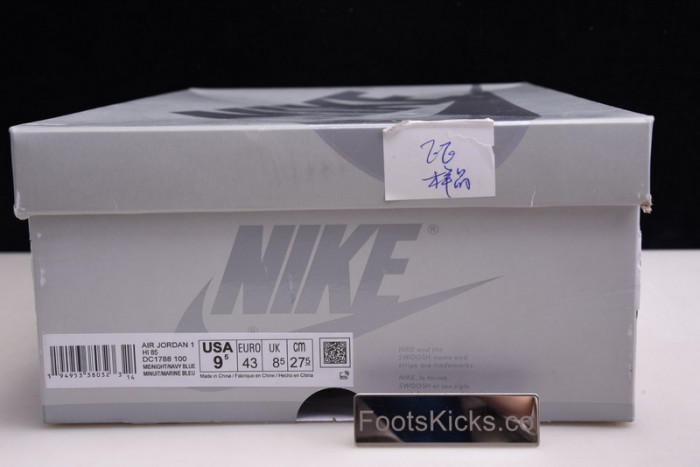 Air Jordan 1 Retro High Midnight Navy DC1788-100