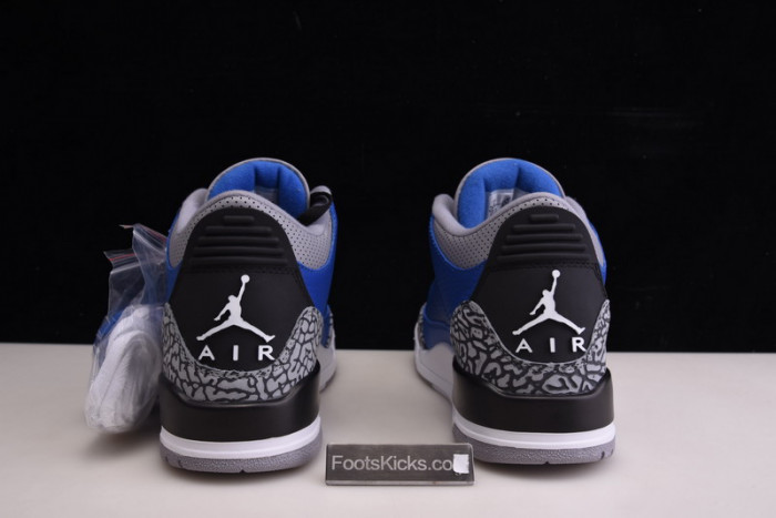 Air Jordan 3 Retro "Varsity Royal" CT8532-400