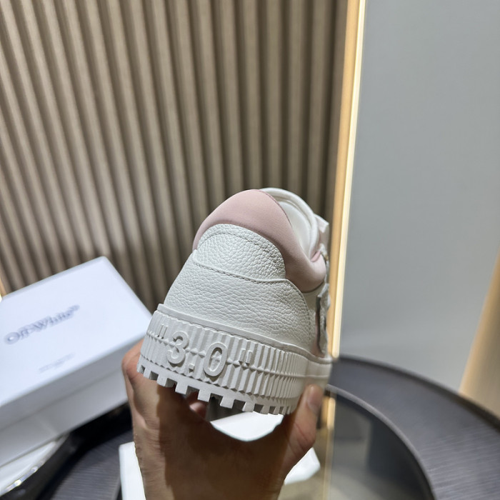 OFW  Sneakers  OFF000001