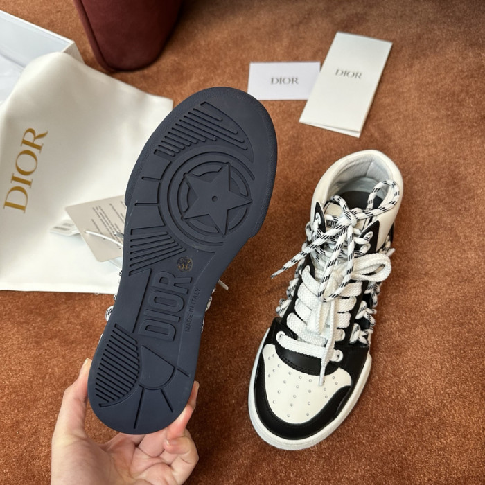 DIO*  SNEAKERS  T0000-224