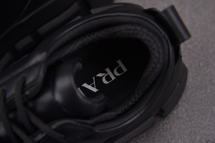 Prad* snekaers  P000024