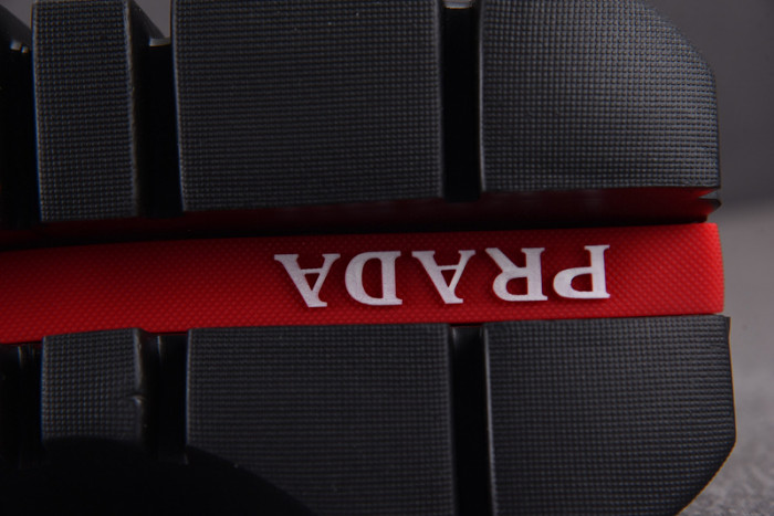 Prad* snekaers  P000024