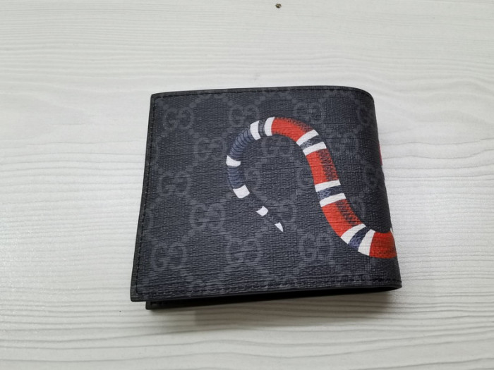 GUCCI  SNAKE  BLACK  WALLETS
