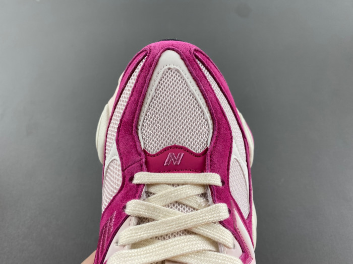 NEW BALANCE 9060  NB000044