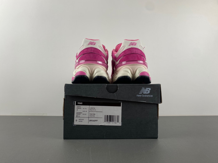 NEW BALANCE 9060  NB000044