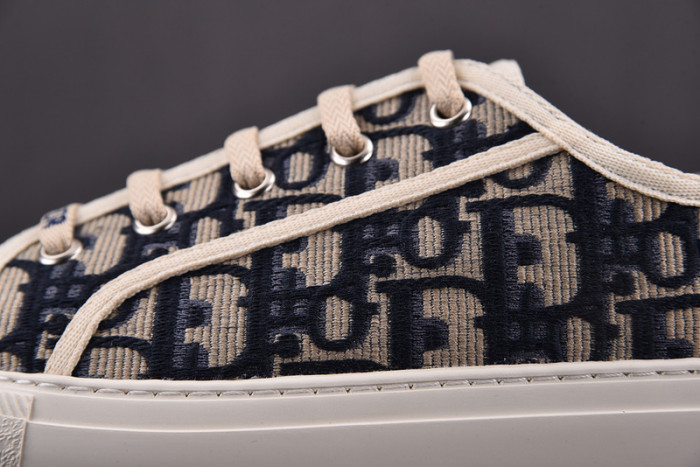 DIO*  SNEAKERS  T0000-058