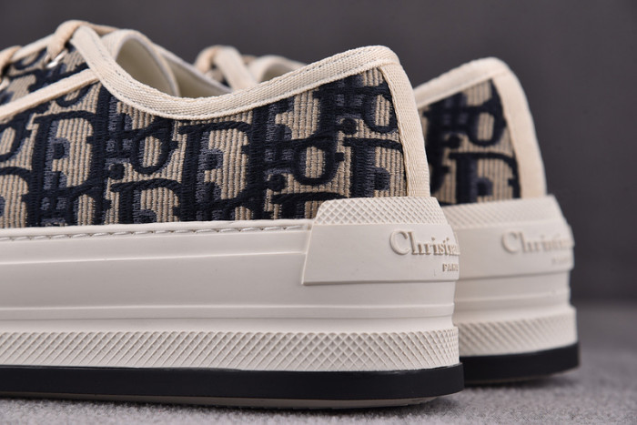DIO*  SNEAKERS  T0000-058