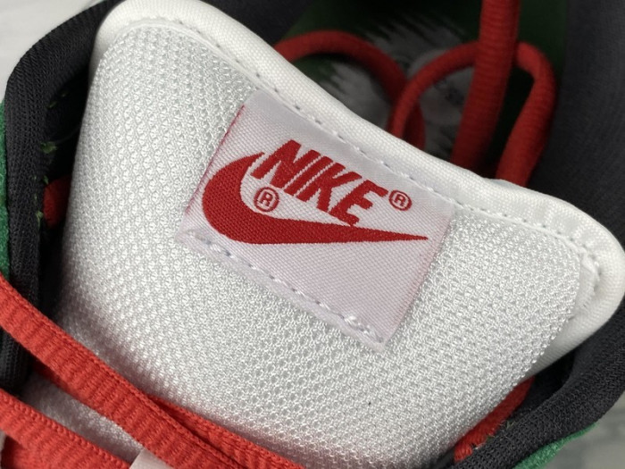 Nike dunk low sb heineken 304292-302