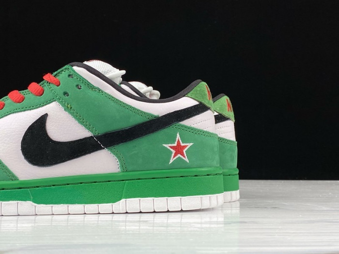 Nike dunk low sb heineken 304292-302